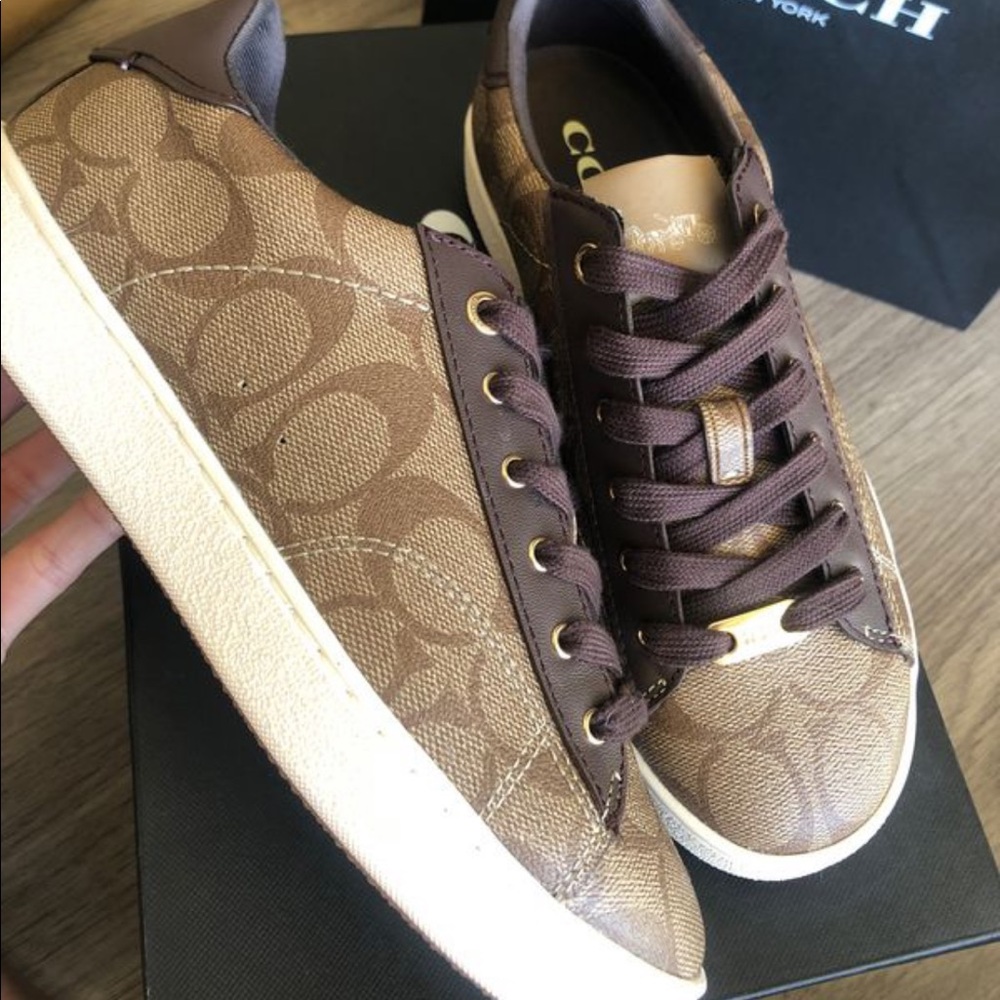 COACH SHOES BRAND NEW WITH BOX AND TAGS